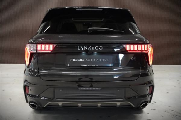 Lynk & Co 01 1.5 Black Edition | Panoramadak | Stoelverwarming | Keyless | Apple Carplay | Memory Seat | Adaptive Cruise Control | Infinity | Navigatie | 360 Camera | Parkeersensoren | Ambiance Verlichting | SOH 94.88%