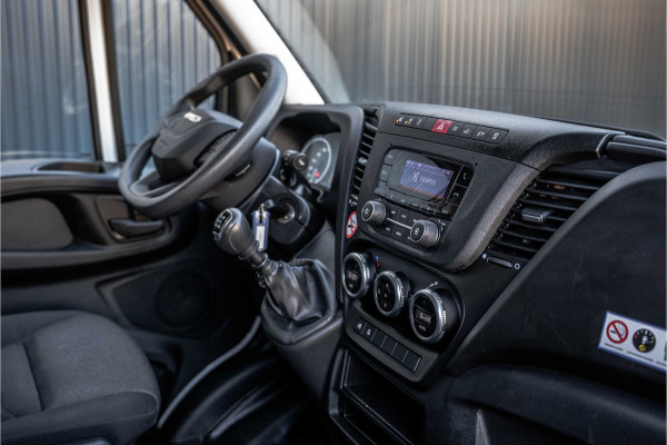 Iveco Daily 35S16 | 160PK | 3-Zits | Climatronic | Trekhaak 3.500 Kg