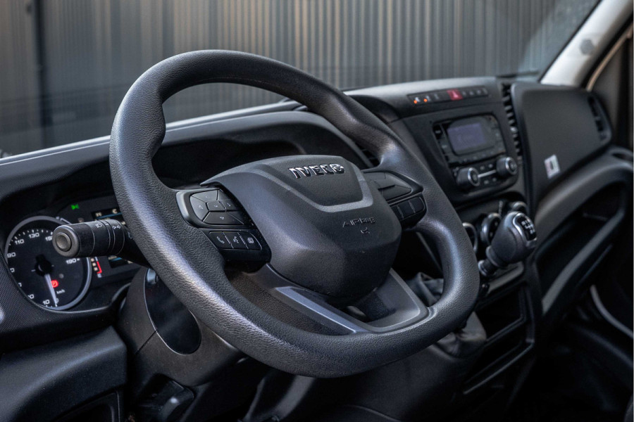 Iveco Daily 35S16 | 160PK | 3-Zits | Climatronic | Trekhaak 3.500 Kg