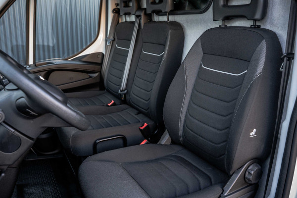 Iveco Daily 35S16 | 160PK | 3-Zits | Climatronic | Trekhaak 3.500 Kg
