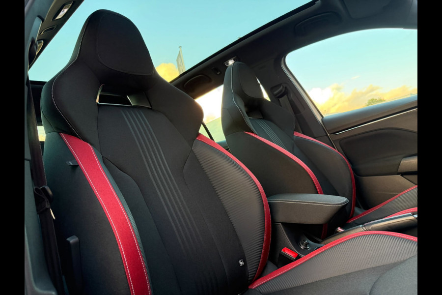 Škoda Kamiq 1.0 TSI DSG-7 Monte Carlo Vol | Pano | Camera | Parksens | Stoelverwarming | Carplay | Keyless |