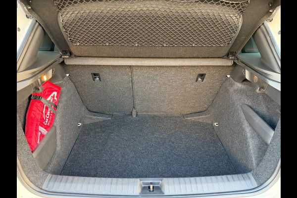 Škoda Kamiq 1.0 TSI DSG-7 Monte Carlo Vol | Pano | Camera | Parksens | Stoelverwarming | Carplay | Keyless |