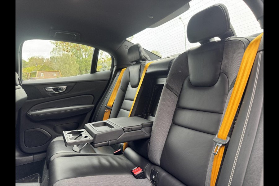 Volvo S60 2.0 T8 AWD 405pk Twin Engine Polestar Engineered | SOH: 91,8% | Leder | Trekhaak | LED |