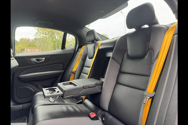 Volvo S60 2.0 T8 AWD 405pk Twin Engine Polestar Engineered | SOH: 91,8% | Leder | Trekhaak | LED |