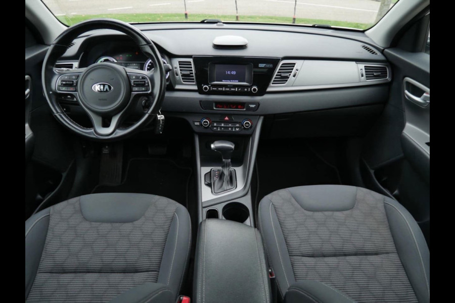 Kia Niro 1.6 GDi Hybrid 141pk Automaat ComfortLine Style | Schuifdak |