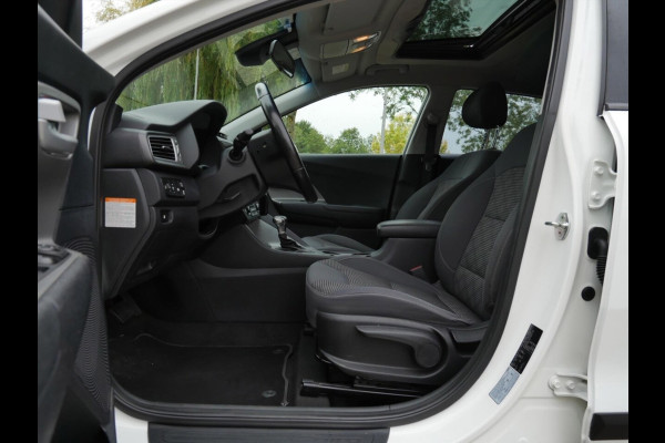 Kia Niro 1.6 GDi Hybrid 141pk Automaat ComfortLine Style | Schuifdak |