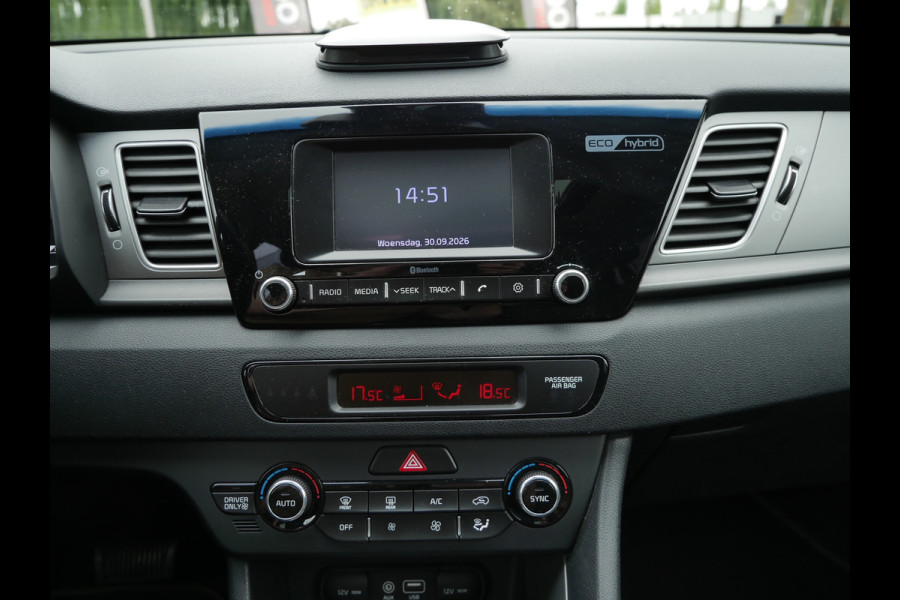 Kia Niro 1.6 GDi Hybrid 141pk Automaat ComfortLine Style | Schuifdak |