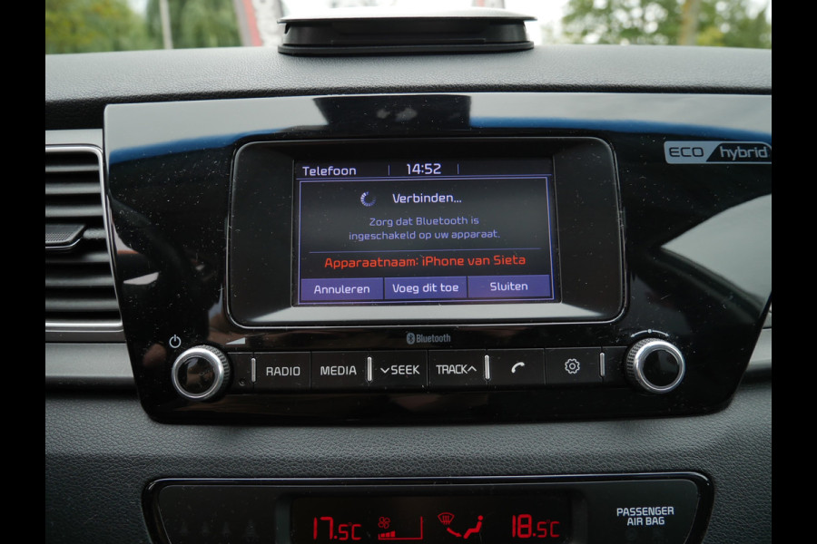 Kia Niro 1.6 GDi Hybrid 141pk Automaat ComfortLine Style | Schuifdak |