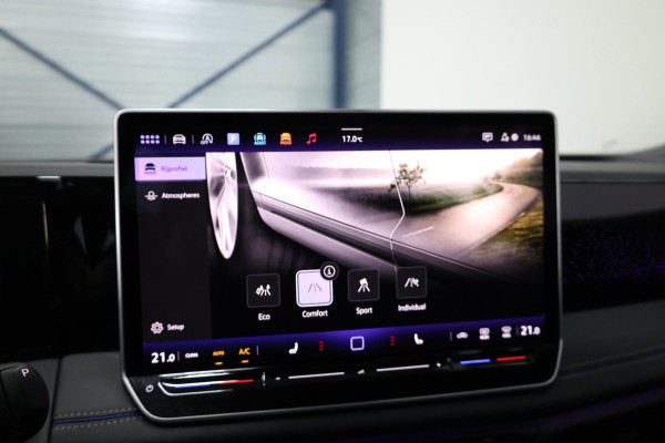 Volkswagen Tiguan 1.5 eTSI 3x R-Line IQ+LED/VIRTUAL/SFEER/PANO/ALCANTARA+S.VERWARMING/20" LMV/CAM/LINE/ACC/ECC/12 MDN GARANTIE!