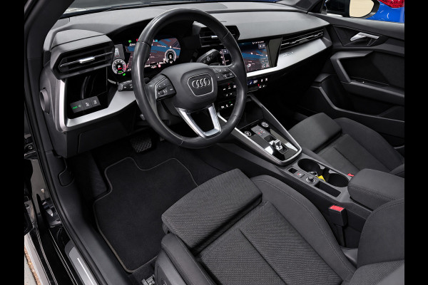 Audi A3 Sportback 45 TFSI e S edition Competition NAVI/STOEL-M/DAB/CARPLAY/ADAPT-CRUISE/V-COCKPIT///