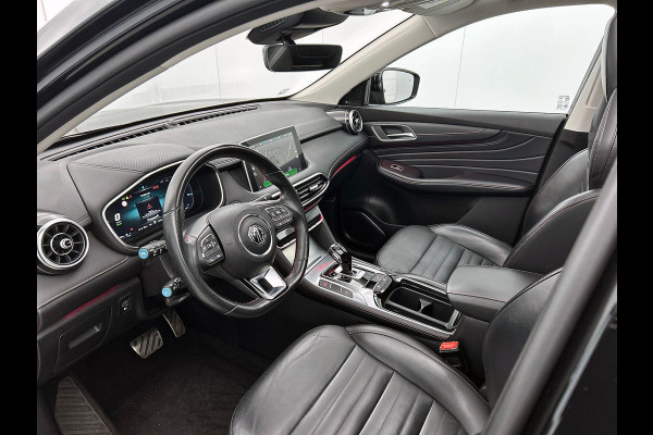 MG EHS 1.5 TGDI Luxury PANO | 360-CAMERA | AD-CRUISE | LEER
