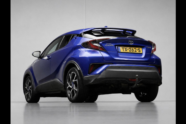 Toyota C-HR 1.8 Hybrid Style Sport (NAVI,CAMERA,STOEL/STUUR VERWARMING,CLIMATE,ADAPTIVE CRUISE,LED,GETINT,SPORTSTOELEN,LM VELGEN)