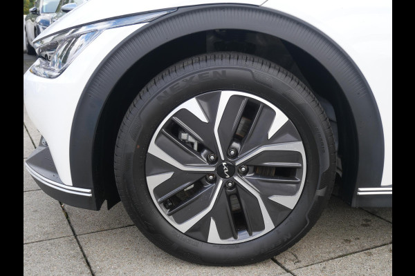 Kia Ev6 Light Edition 58 kWh | Camera | Carplay | Navi | Adaptief | Stoel/Stuurverwarming