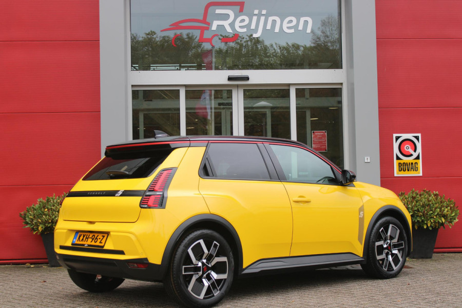 Renault 5 COMFORT RANGE TECHNO 150PK 52 kWh *NIEUWE AUTO!* | PACK WINTER TECHNO: (ELEKTRISCH VERWARMBARE VOORSTOELEN, ELEKTRISCH VERWARMBAAR STUURWIEL, BESTUUDERSSTOEL MET ELEKTRSCH VERSTELBARE LENDESTEUN, IN HOOGTE VERSTELBARE PASSAGIERSSTOEL) | ZWART DAK | LICHTMETALEN VELGEN 18" | ADAPTIVE CRUISE CONTROL | FULL LED KOPLAMPEN MET FRANSE VLAG | ELEKTRTISCH INKLABARE EN VERWARMBARE BUITENSPIEGELS | ACHTERUITRIJ CAMERA | SFEER VERLICHTING | GOOGLE MAPS NAVIGATIE | DRAADLOZE TELEFOONLADER | PRIVACY GLASS | 100KW SNELLAAD FUNCTIE | DRAADLOZE APPLE CARPLAY/ANDROID AUTO | DAB+ RADIO