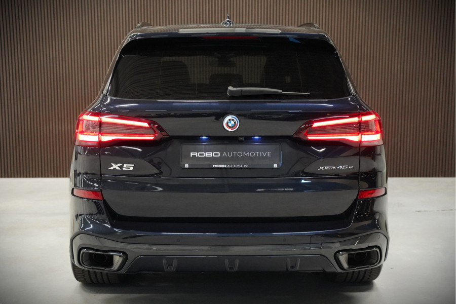 BMW X5 xDrive45e High Executive M Sport | Panoramadak | Head-Up Display | Harman Kardon | Camera | Stoelverwarming | Softclose | Memory Seat | Luchtvering | Laser | Adaptive Cruise Control | Trekhaak | Achterbank Verwarmd | App