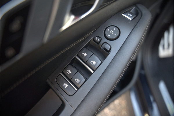 BMW X5 xDrive45e High Executive M Sport | Panoramadak | Head-Up Display | Harman Kardon | Camera | Stoelverwarming | Softclose | Memory Seat | Luchtvering | Laser | Adaptive Cruise Control | Trekhaak | Achterbank Verwarmd | App