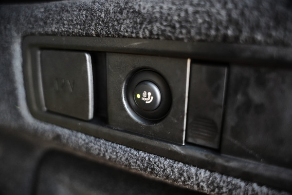 BMW X5 xDrive45e High Executive M Sport | Panoramadak | Head-Up Display | Harman Kardon | Camera | Stoelverwarming | Softclose | Memory Seat | Luchtvering | Laser | Adaptive Cruise Control | Trekhaak | Achterbank Verwarmd | App