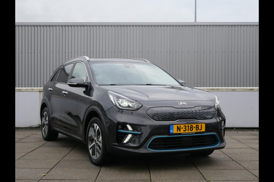 Kia e-Niro DynamicPlusLine 64 kWh | Navi | Carplay | Stoel/stuurverwarming | Adaptief | Camera | Schuif/kanteldak |