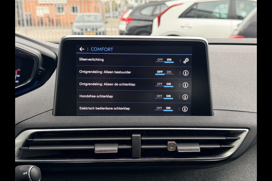 Peugeot 3008 1.2 PureTech Allure NL-AUTO | PANODAK | TREKHAAK