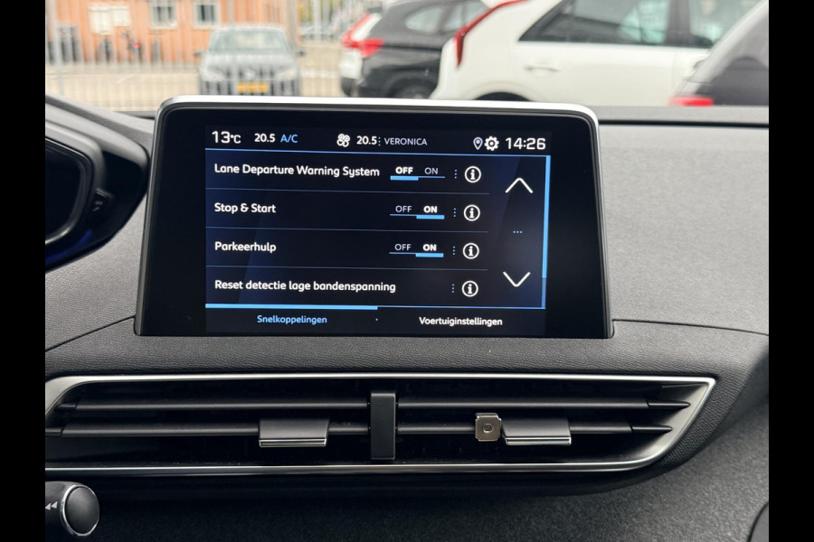 Peugeot 3008 1.2 PureTech Allure NL-AUTO | PANODAK | TREKHAAK