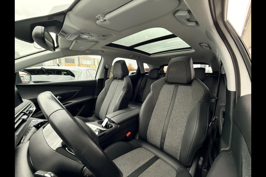 Peugeot 3008 1.2 PureTech Allure NL-AUTO | PANODAK | TREKHAAK