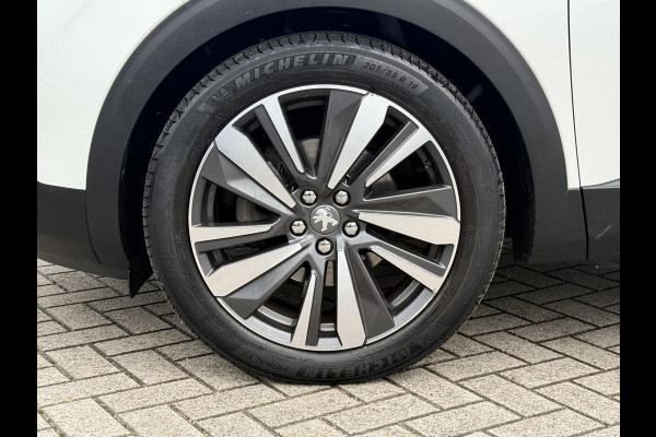 Peugeot 3008 1.2 PureTech Allure NL-AUTO | PANODAK | TREKHAAK