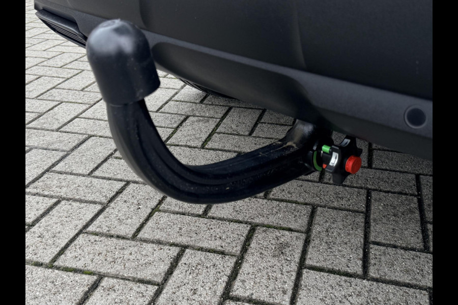 Peugeot 3008 1.2 PureTech Allure NL-AUTO | PANODAK | TREKHAAK