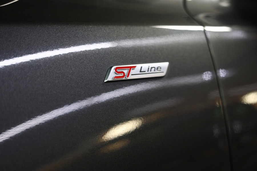 Ford FOCUS Wagon 1.0 EcoBoost ST line AUTOM NAVI B&O ACC CAMERA PDC LED STOELVW '18
