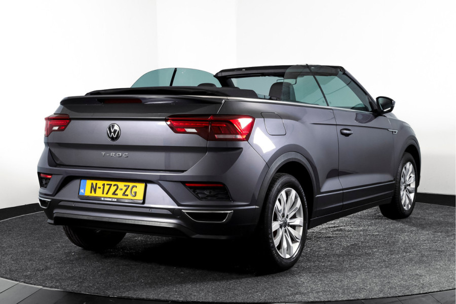 Volkswagen T-Roc Cabrio 1.5 TSI 150 PK R-Line | Dig. Cockpit | Adapt. Cruise | Stoelverw. | PDC | Carplay / Android | ECC | LM 17" |