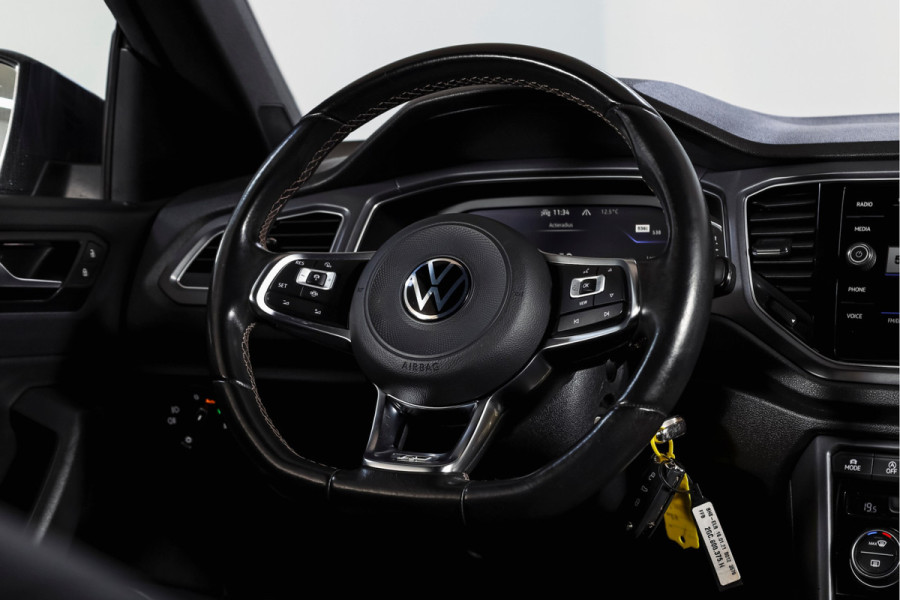 Volkswagen T-Roc Cabrio 1.5 TSI 150 PK R-Line | Dig. Cockpit | Adapt. Cruise | Stoelverw. | PDC | Carplay / Android | ECC | LM 17" |