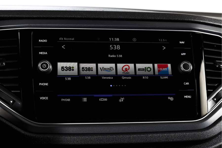 Volkswagen T-Roc Cabrio 1.5 TSI 150 PK R-Line | Dig. Cockpit | Adapt. Cruise | Stoelverw. | PDC | Carplay / Android | ECC | LM 17" |