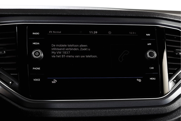 Volkswagen T-Roc Cabrio 1.5 TSI 150 PK R-Line | Dig. Cockpit | Adapt. Cruise | Stoelverw. | PDC | Carplay / Android | ECC | LM 17" |