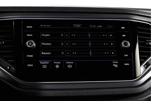 Volkswagen T-Roc Cabrio 1.5 TSI 150 PK R-Line | Dig. Cockpit | Adapt. Cruise | Stoelverw. | PDC | Carplay / Android | ECC | LM 17" |