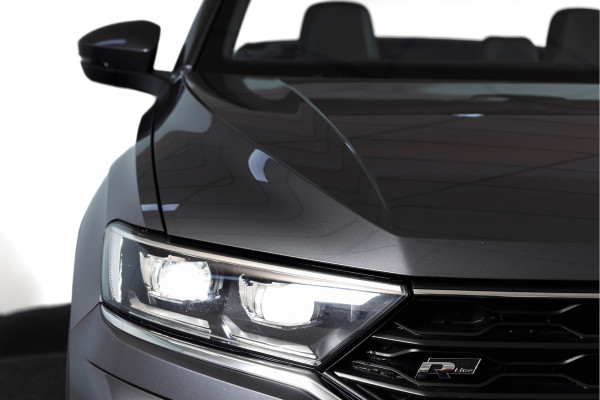 Volkswagen T-Roc Cabrio 1.5 TSI 150 PK R-Line | Dig. Cockpit | Adapt. Cruise | Stoelverw. | PDC | Carplay / Android | ECC | LM 17" |