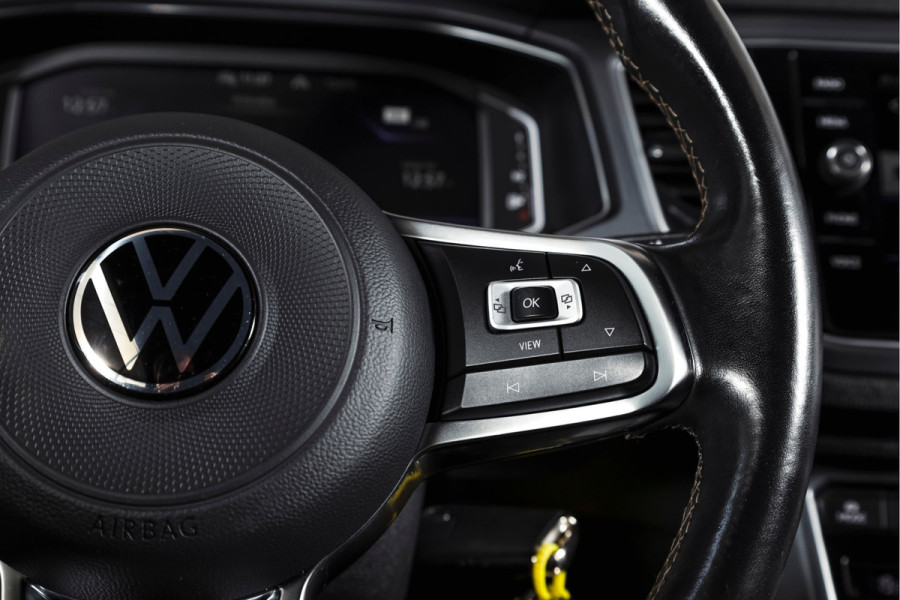 Volkswagen T-Roc Cabrio 1.5 TSI 150 PK R-Line | Dig. Cockpit | Adapt. Cruise | Stoelverw. | PDC | Carplay / Android | ECC | LM 17" |