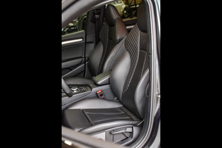 Audi S3 Sportback 2.0 TFSI Quattro *Pano*RS-Stoelen*B&O*Keyless*Camera*