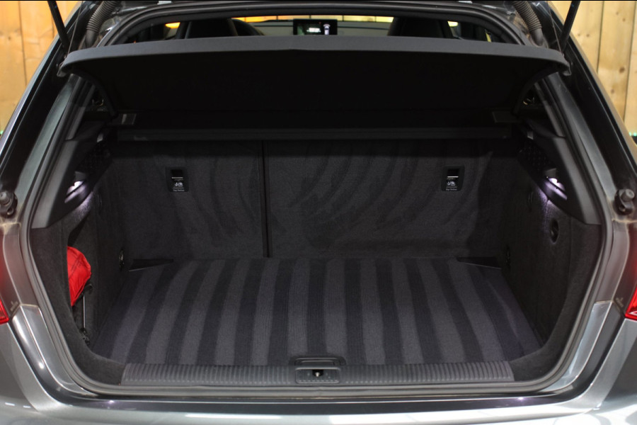Audi S3 Sportback 2.0 TFSI Quattro *Pano*RS-Stoelen*B&O*Keyless*Camera*