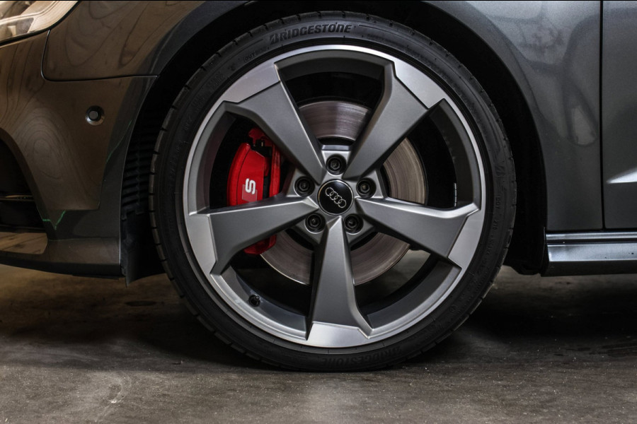 Audi S3 Sportback 2.0 TFSI Quattro *Pano*RS-Stoelen*B&O*Keyless*Camera*