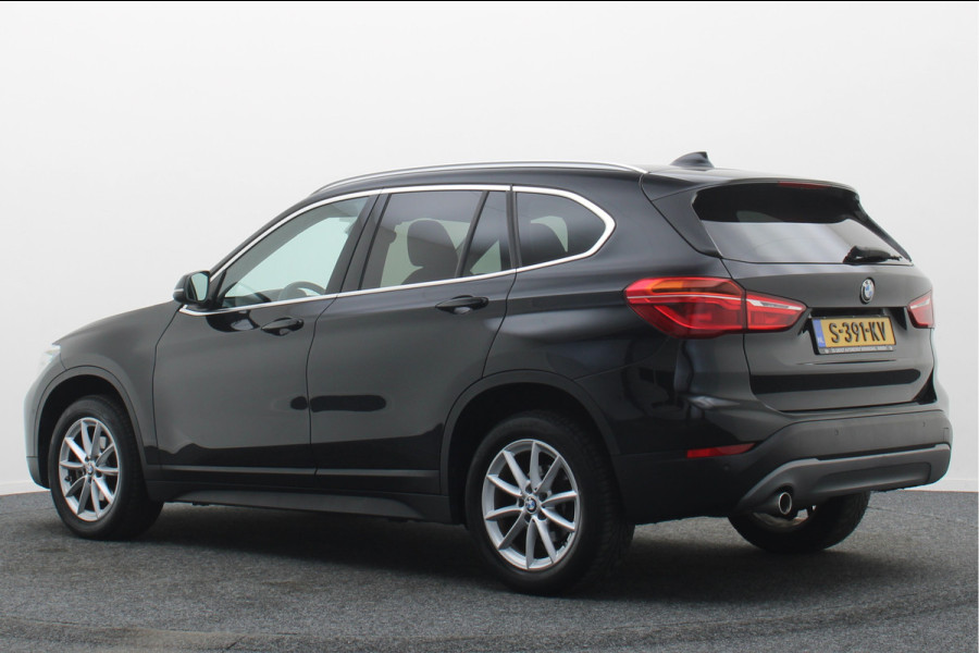 BMW X1 sDrive16d High Executive Leer, Navigatie, Bluetooth, PDC, 17"