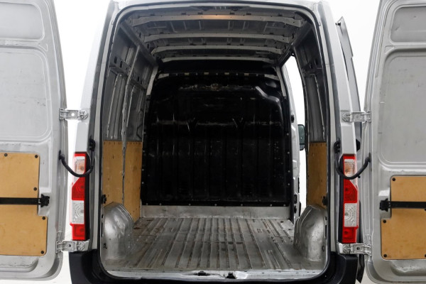 Nissan Interstar 2.3 dCi 135pk L2H2 N-Connecta Airco/Navi/Camera 02-2024