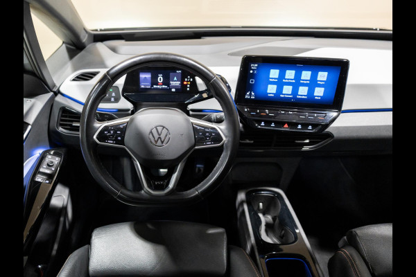 Volkswagen ID.3 First Max 58 kWh SOH 93% / 204pk / Panorama dak / Trekhaak / Leder / Stoel en stuur verwarming /