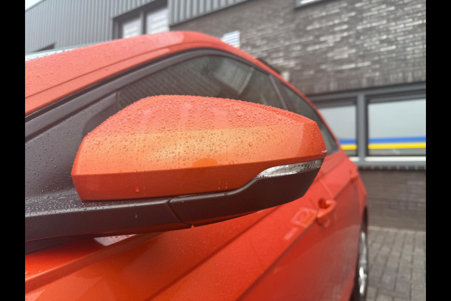 Volkswagen Polo 1.0 TSI Comfortline Business | ACC | NAVI | CARPLAY | LAGE KM | AIRCO |