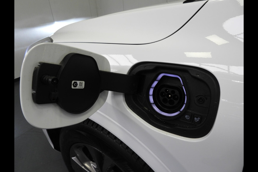 Ford Kuga 2.5 PHEV Plug-In ST-Line X TREKH./NAVI/CAMERA/LED/B&O/18"LMV!