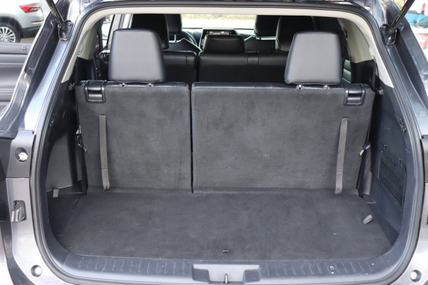 Toyota Highlander 2.5 AWD Hybrid Business 7-persoons Org.NL leer+el+vw trekhaak camera