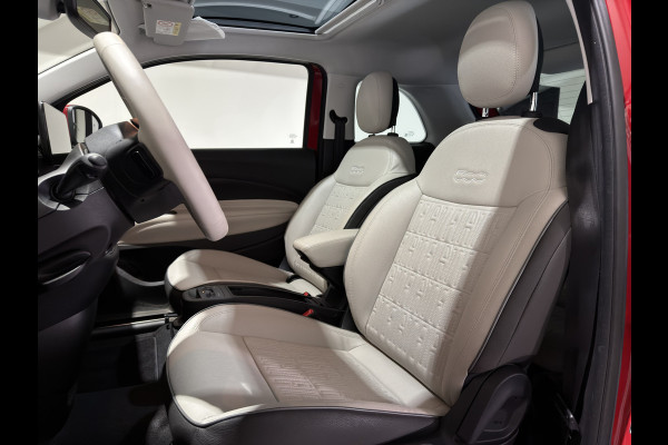 Fiat 500 La Prima 42 kWh | Panorama dak | Apple carplay  / Android auto | JBL! premium audio |