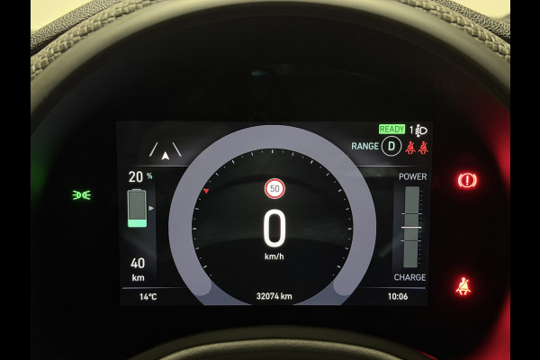 Fiat 500 La Prima 42 kWh | Panorama dak | Apple carplay  / Android auto | JBL! premium audio |