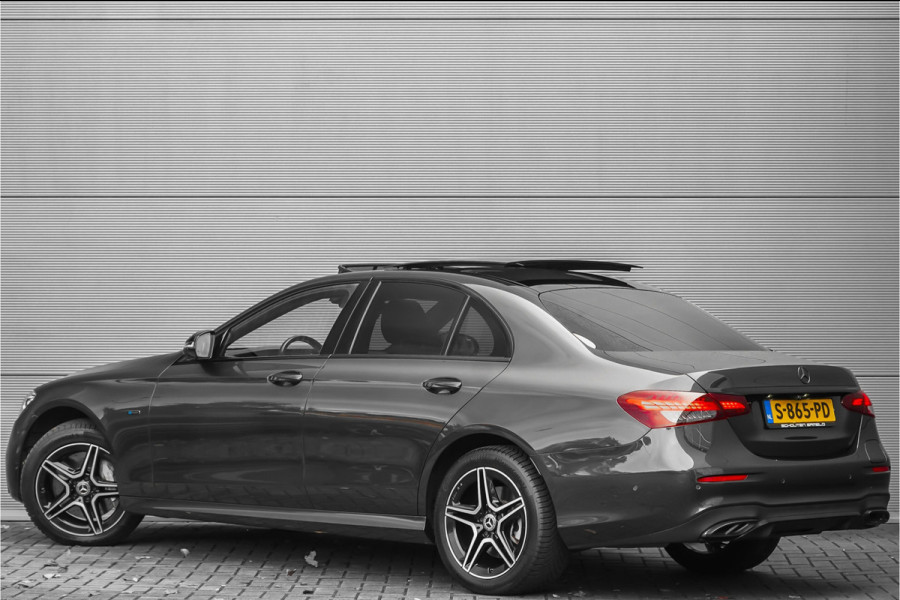 Mercedes-Benz E-Klasse 300 e AMG Line Night Pano Burmester ACC Trekhaak Camera 18"