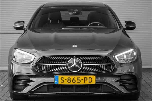 Mercedes-Benz E-Klasse 300 e AMG Line Night Pano Burmester ACC Trekhaak Camera 18"