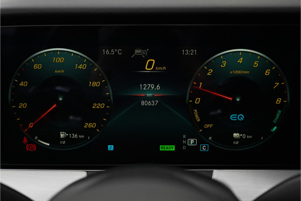 Mercedes-Benz E-Klasse 300 e AMG Line Night Pano Burmester ACC Trekhaak Camera 18"