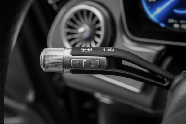 Mercedes-Benz EQS SUV 450 4MATIC AMG Line 108 kWh Pano Airmatic Distronic Trekhaak